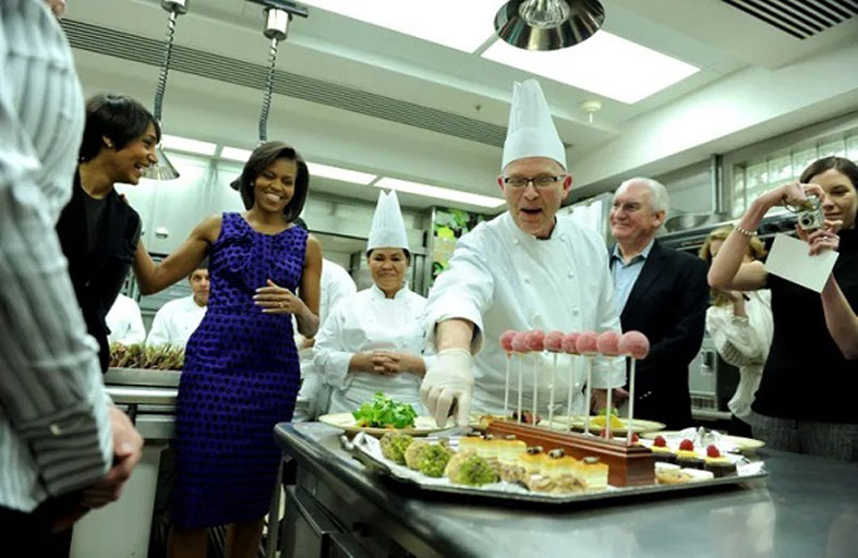 كيف تُعد وجبات الطعام في البيت الأبيض؟