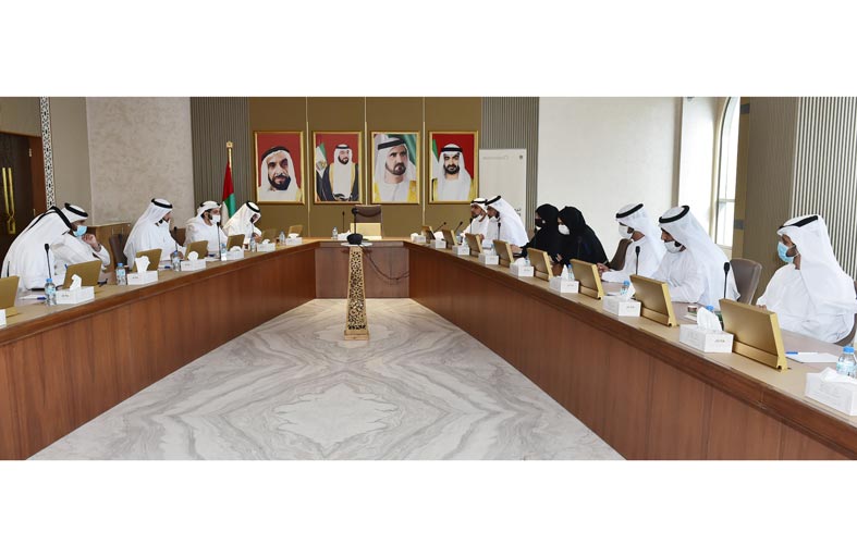 (الشؤون الإسلامية) تبحث التحضيرات لبرنامج العلماء ضيوف صاحب السمو رئيس الدولة