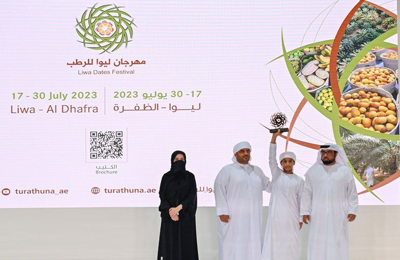 مهرجان ليوا للرطب .. 75 مزارعا في منافسات الليمون المحلي والمنوع