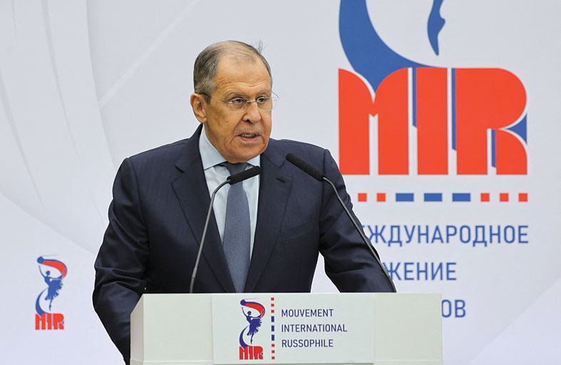 لافروف: الغرب يحاول شيطنة روسيا وتحميلها مسؤولية مآسي العالم