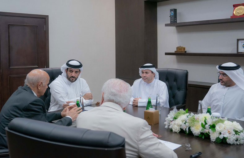 سلطان بن أحمد القاسمي يشهد توقيع مذكرة تفاهم بين جامعة الشارقة وهيئة الشارقة الصحية