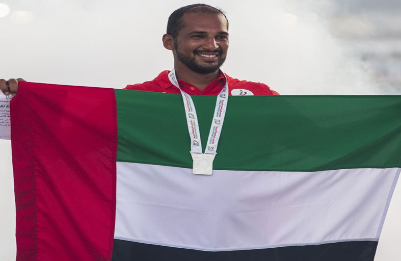 بطل الإمارات يتوجه إلى أستراليا للمشاركة في عالمية «الشراع الحديث»