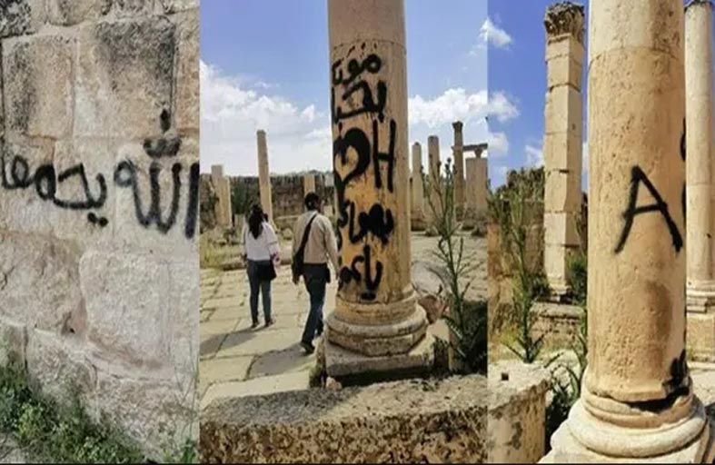 تشويه أعمدة مدينة جرش الأثرية