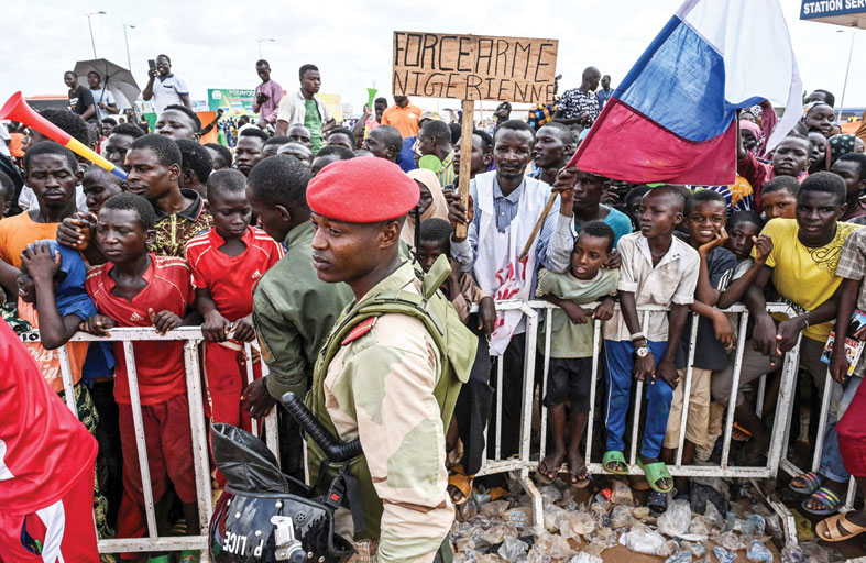 منظمات إفريقية تدعو «إيكواس» للتخلي عن الحل العسكري 