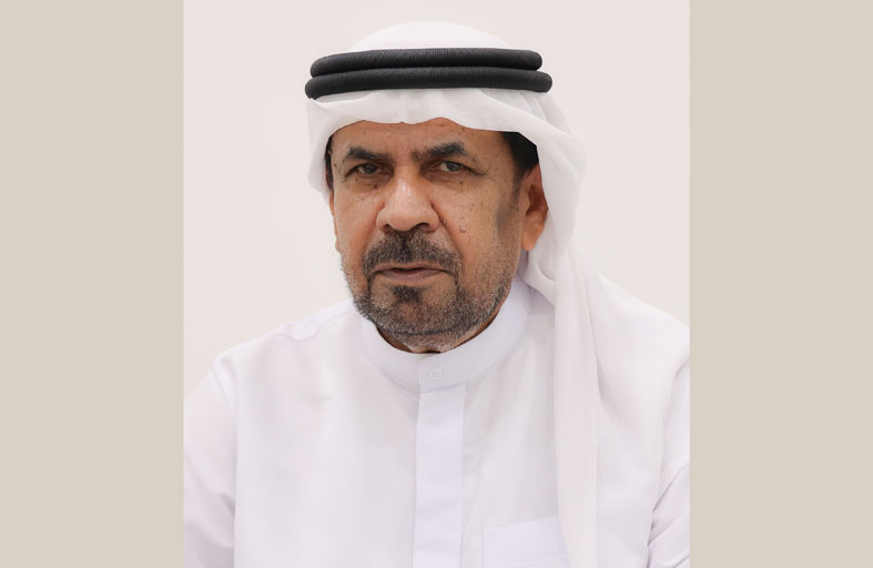 الشارقة الخيرية تسير حاوية من الأجهزة الطبية إلى غانا