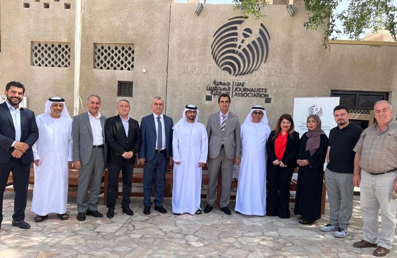 وفد نقابة صحفيي إقليم كردستان العراق يزور مقر جمعية الصحفيين بدبي
