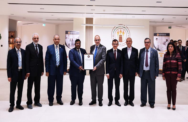 جامعة رأس الخيمة للطب تحصد تقييم «5 نجوم» في تصنيف «كيو إس ستارز» العالمي