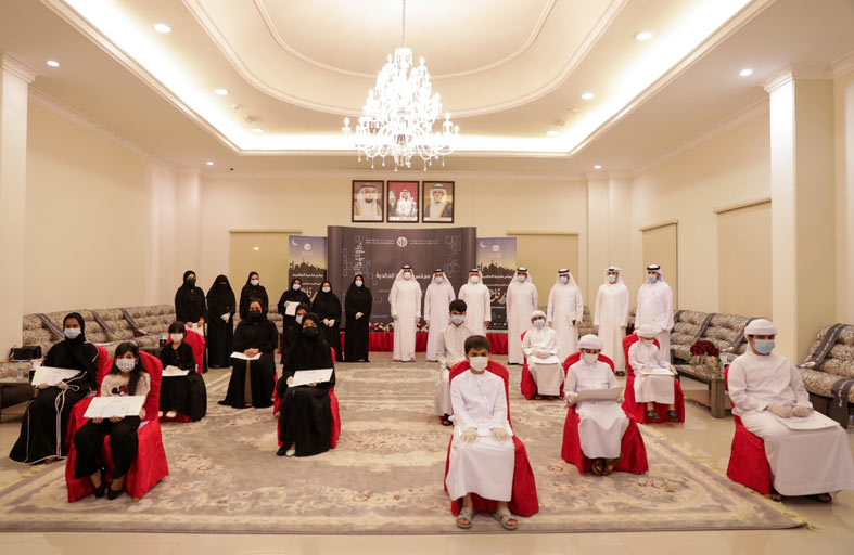 مجلس ضاحية الخالدية بالشارقة يكرم الفائزين في مسابقته (رتل) القرآنية 