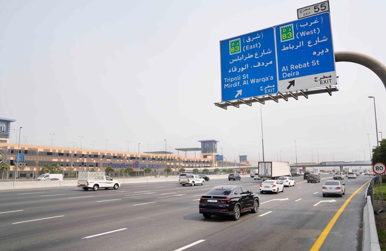 طرق دبي تنفذ أعمال تحسينات مرورية على شارع الشيخ محمد بن زايد