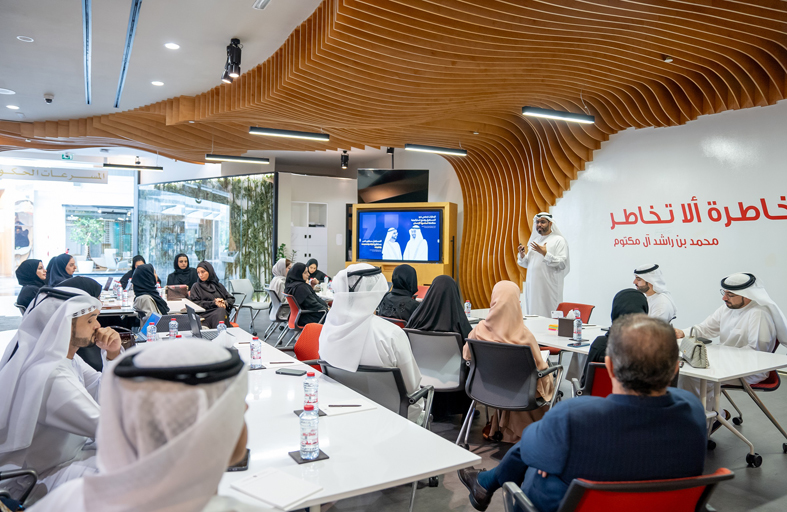 مكتب التطوير الحكومي والمستقبل ينظم جلسة تعريفية بأدوات تصميم المستقبل