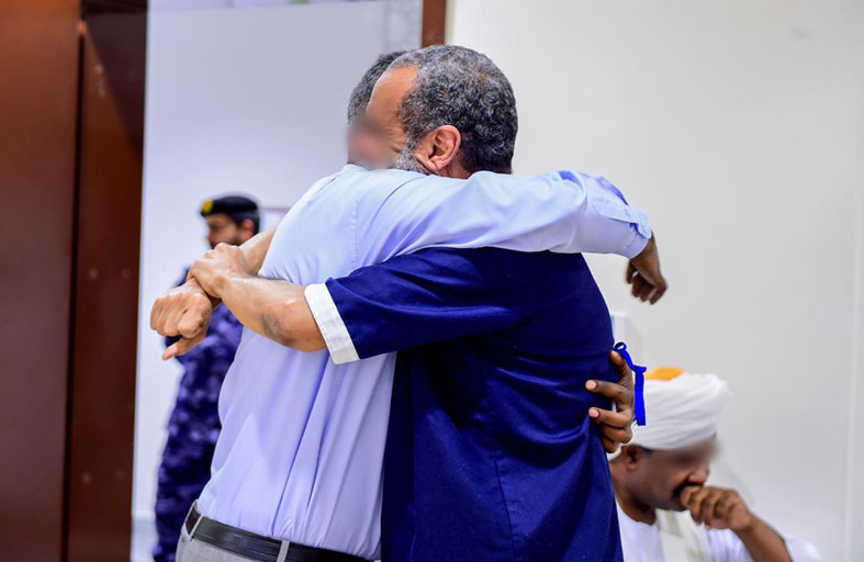 شرطة الشارقة تحتفي بيوم النزيل العالمي