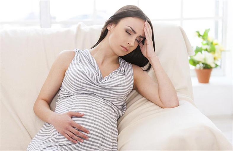 إرشادات للمرأة الحامل عن حركة الجنين الطبيعية !!