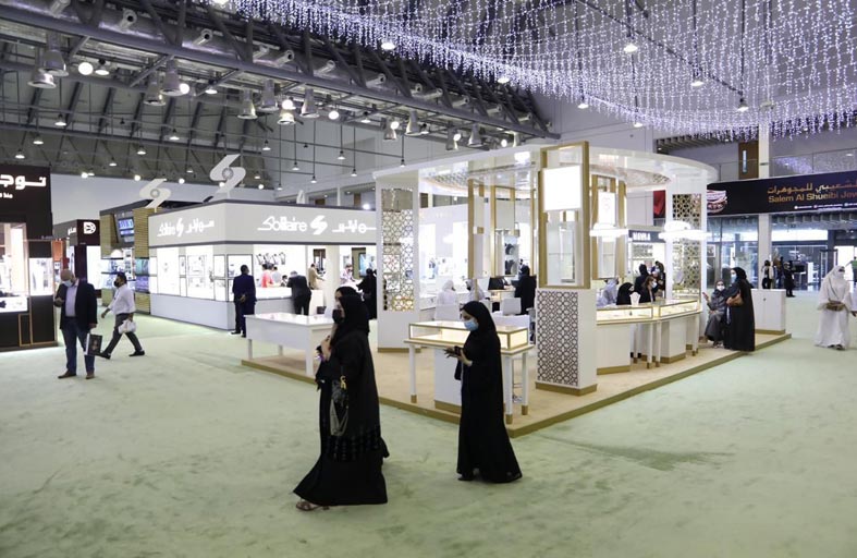 إكسبو الشارقة ينهي استعداداته لاستضافة النسخة الـ 48 من عرض الشرق الأوسط للساعات والمجوهرات