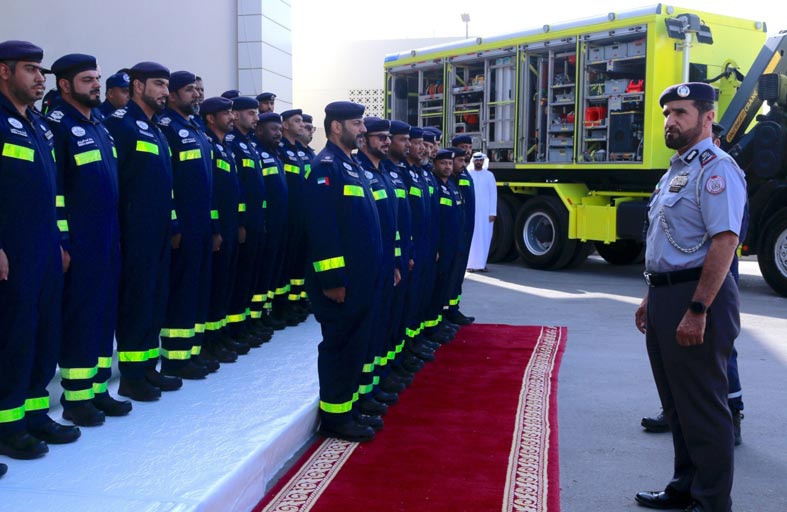 قائد عام شرطة أبوظبي يطلع على جهود فريق الإمارات للإنقاذ المشارك في (الفارس الشهم2)