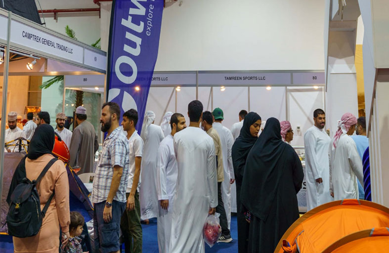 7500 زائر لمعرض «المغامرات والتخييم» بالشارقة