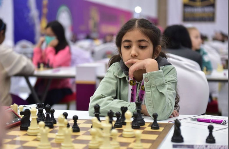 ‏100 لاعب ولاعبة من 14 دولة يشاركون في «مهرجان شتاء العين» ‏للشطرنج