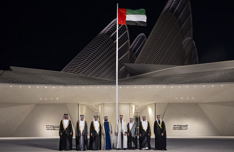 رئيس الدولة يفتتح متحف زايد الوطني بحضور حكام الإمارات 