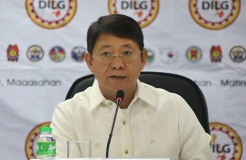 الفيليبين تؤكد حقها بإزالة الحواجز عند منطقة متنازع عليها 