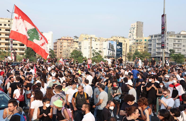 صحف عربية: تشكيل الحكومة في لبنان.. إلى الخلف قليلاً