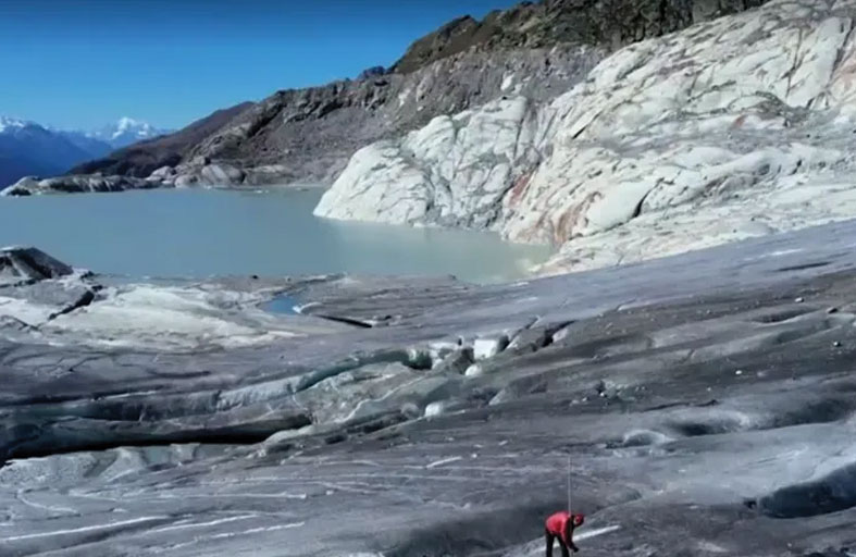 مناظر طبيعية جديدة مع اختفاء أنهار الألب الجليدية