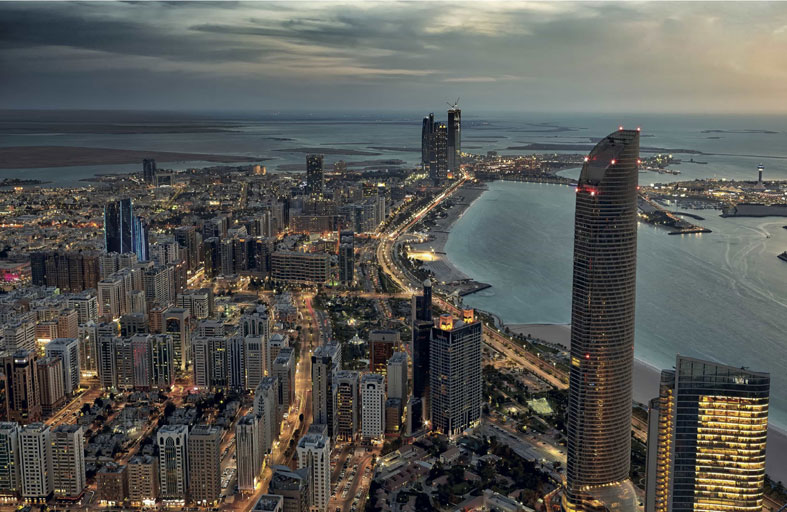 السياحة والطيران والتجزئة في الإمارات.. نشاط استثنائي وزخم ملحوظ مع انطلاق 2024