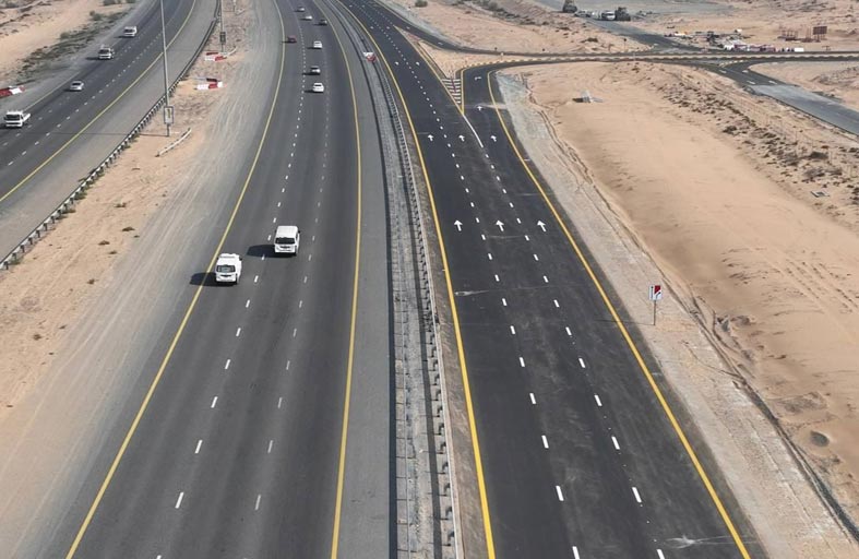 58.8 ألف متر طولي زيادة بالطرق المعبدة في عجمان خلال النصف الأول