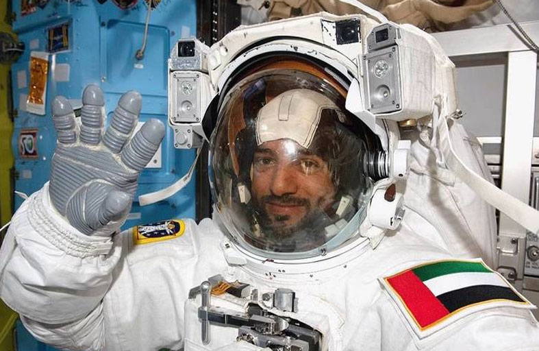 عودة سلطان النيادي من محطة الفضاء الدولية 3 سبتمبر