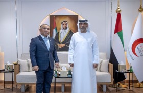 هيئة الهلال الأحمر الإماراتي تبحث تعزيز الشراكة الإنسانية مع كمبوديا