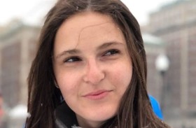 انتحار مأساوي لموظفة فصلتها شركتها 