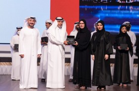 مكتبة محمد بن راشد تكرَّم المتطوعين من فريق نبض الإمارات التطوعي