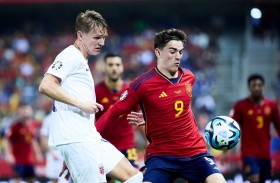 اليوم.. المنتخب الإسباني يتحدى نظيره الاسكتلندي في عقر داره بتصفيات يورو 2024