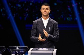 نجم مانشستر يونايتد السابق يرشح رونالدو لاقتحام عالم هوليوود