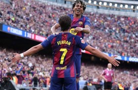 برشلونة ينتظر خدمة من إسبانيول لحسم الليغا