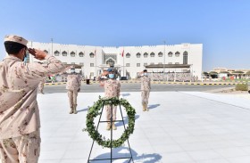 في يوم الوحدة الـ 32 ..نائب رئيس الأركان يشهد حفل التسليم والاستلام وافتتاح نصب الشهيد التذكاري ومتحف القوات البرية
