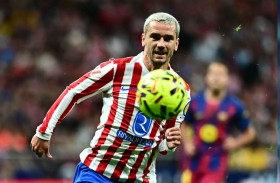 غريزمان يعود إلى برشلونة بحثا عن الرحيل من الباب الواسع 