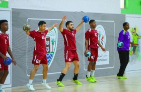 نادي دبا الحصن يبدأ استعداداته المبكرة للموسم الجديد بإطلاق تدريبات كرة اليد والألعاب الفردية