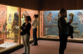 متحف نيويورك يوقف عرض قطع للأمريكيين الأصليين