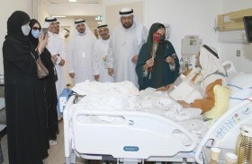 جمعية الإمارات لرعاية وبر الوالدين تزور المرضى من كبار المواطنين والمقيمين في مستشفى توام