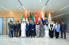 المالية توعي الطلبة الإماراتيين في الصين بفرص العمل المالي الدولي