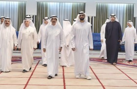 حاكم أم القيوين يتقبل تهاني رمضان من وزير الثقافة والشيوخ   