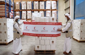 الهلال الأحمر الإماراتي يدشن مشروع توزيع التمور الرمضاني بــ 200 طن في عدد من الدول