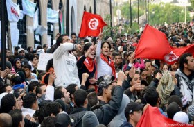 التحول الديموقراطي في تونس... ثورة لم تكتمل 