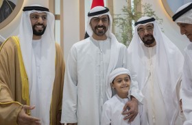 خليفة بن طحنون بن محمد يحضر حفل استقبال بمناسبة زفاف خليفة محمد الظاهري وعامر عبدالهادي الأحبابي