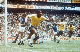 مونديال 1970.. البرازيل تتوج بلقبها العالمي الثالث وبيليه يحقق المجد