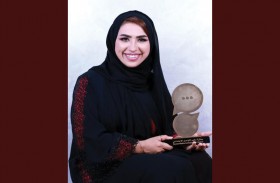 عائشة عبدالله: فخورة بجائزة سفيرة التواصل الاجتماعي في دورتها الأولى 