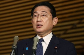 طوكيو تستدعي سفير الصين بعد رشق سفارتها بالحجارة 