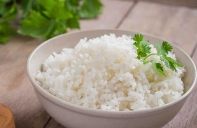 هل إعادة تسخين الأرز يعرّضك للتسمم؟