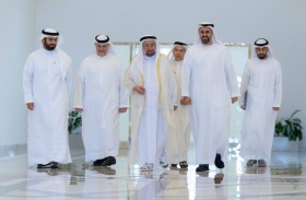 حاكم الشارقة يستقبل ذياب بن محمد بن زايد 