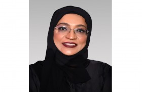 نادية مسلم: وفرت الوزارة خدمات ابتكارية ذكية استباقية لجميع متعامليها 