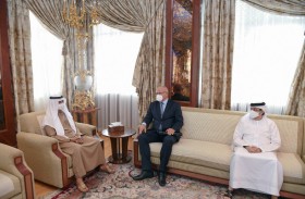 نهيان بن مبارك يستقبل سفير التشيك